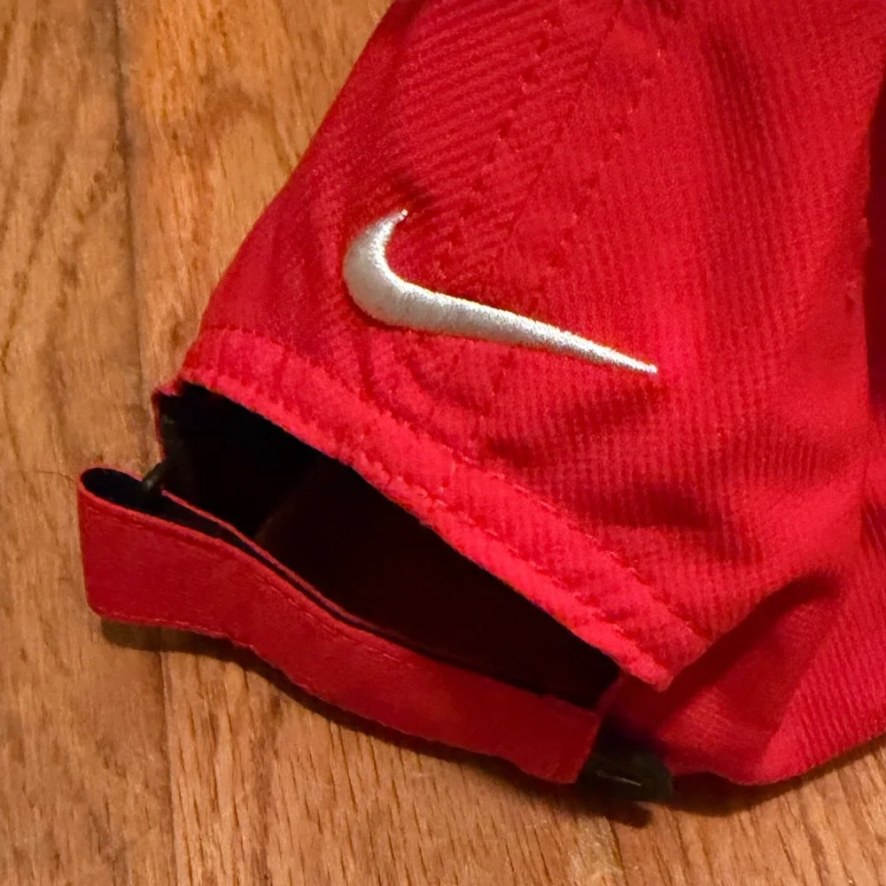 Nike Golf Mercedes-Benz Red Dri-FIT Hat NWT 727043 Adjustable Velcro Cap - Picture 3 of 6
